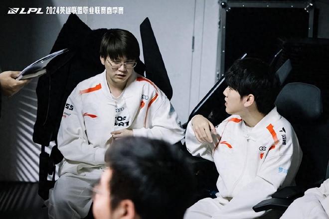 对麦卡利斯 对麦卡利斯