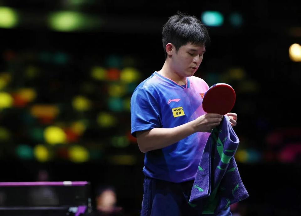 阿賈克斯簽 阿賈克斯簽