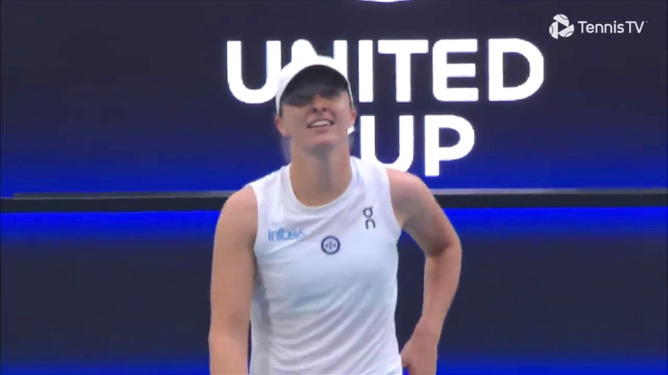 略强调了球 略强调了球