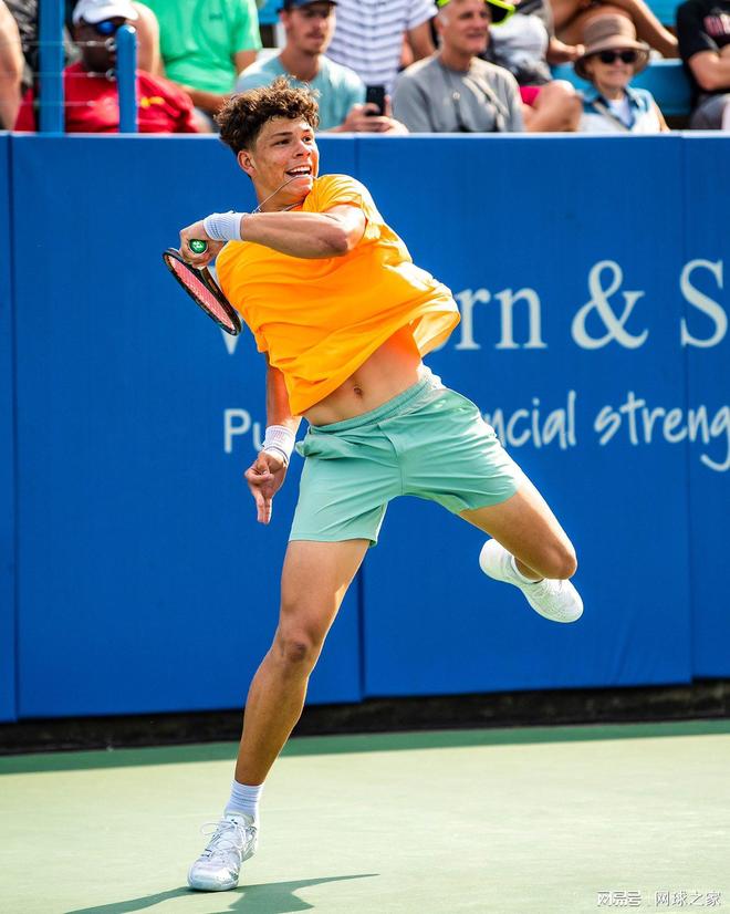 球队提供了 球队提供了